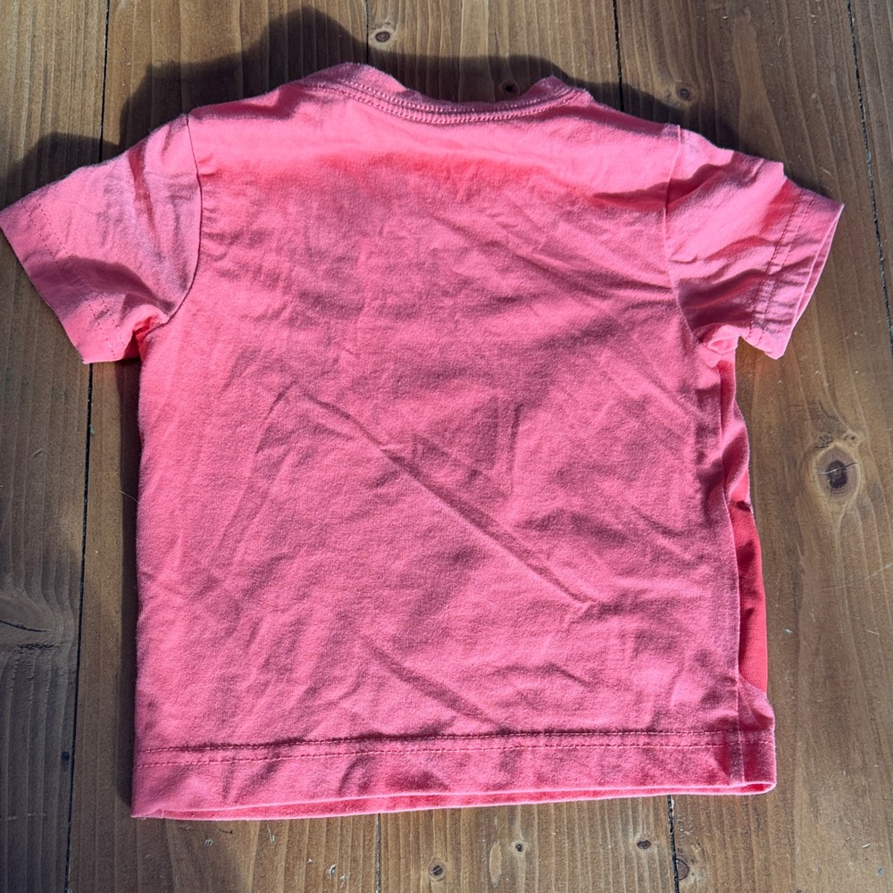 Nike‎ Tee and Black Shorts Set - Picture 4 of 6